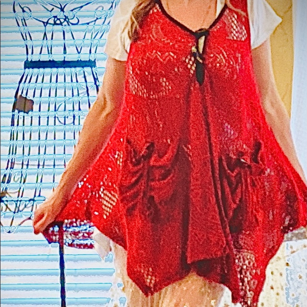 Pretty Angel Lace Red Duster